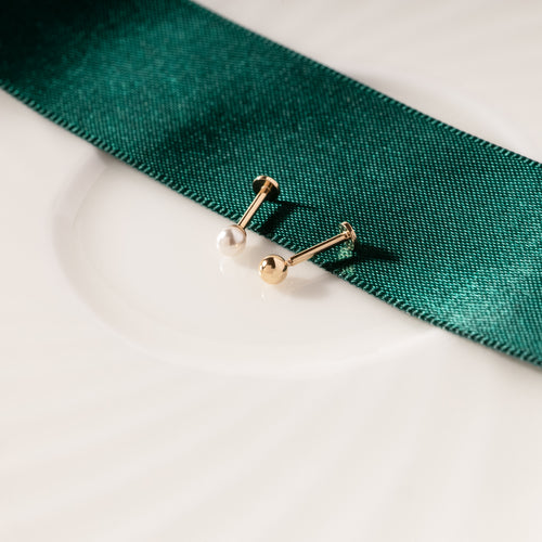 Color:Yellow Gold
Post Length:6.5mm
Post Length:5mm
Post Length:8mm