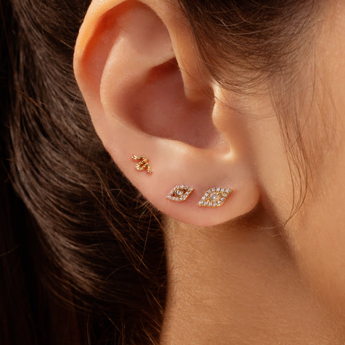 Color:Yellow Gold
Option:Single
Option:Pair