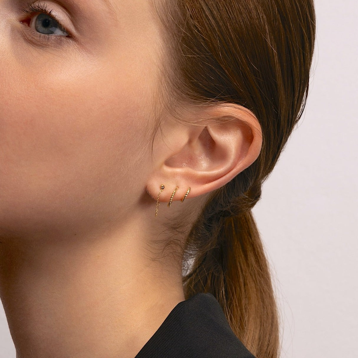 14K Massivt Gult Guld Kuglekæde Ørestikker