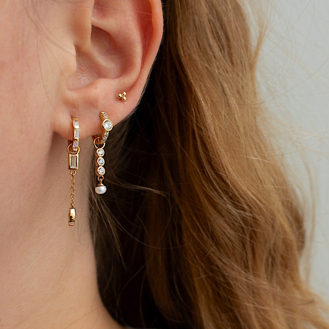 Single) Altair Huggie Hoop – J&CO Jewellery