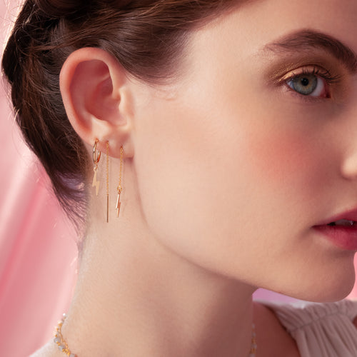 Oorbellen met bliksemschicht-hoepel