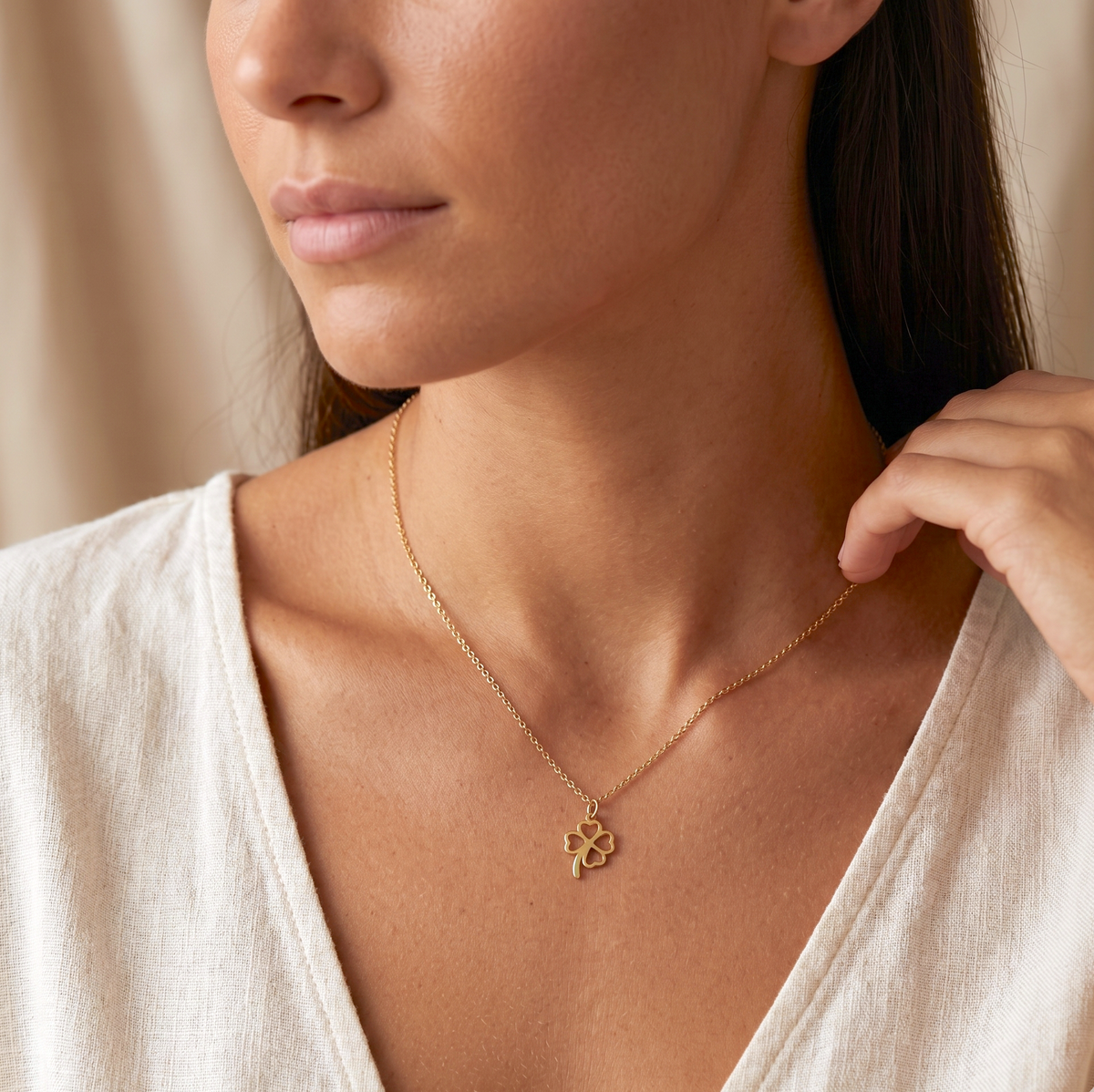 四葉のクローバーネックレス – J&CO Jewellery