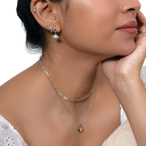 Naszyjnik choker z łańcuszkiem z spinaczy do papieru