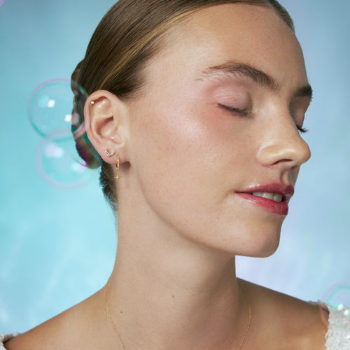 Color:Yellow Gold
Option:Single
Option:Pair