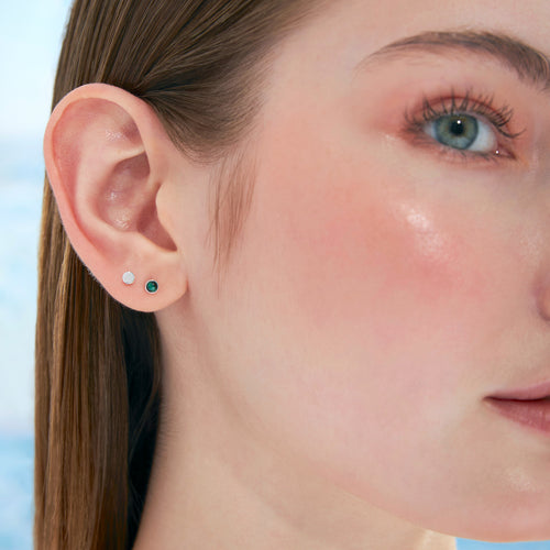 Color:White Gold
Option:Single
Option:Pair