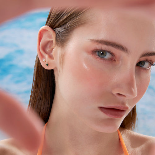 Color:Yellow Gold
Option:Single
Option:Pair