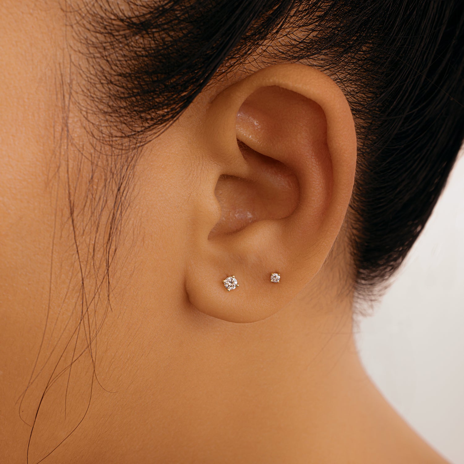 Three-Step Earring - Flat Back - Single Size 2mm | WWAKE