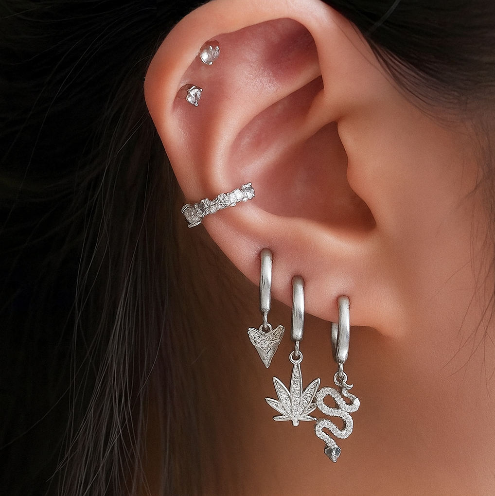 Orecchini A Perno In Argento Sterling 925 Con Foglia Di Marijuana - 8 Mm, Artigianali, Regalo Unisex