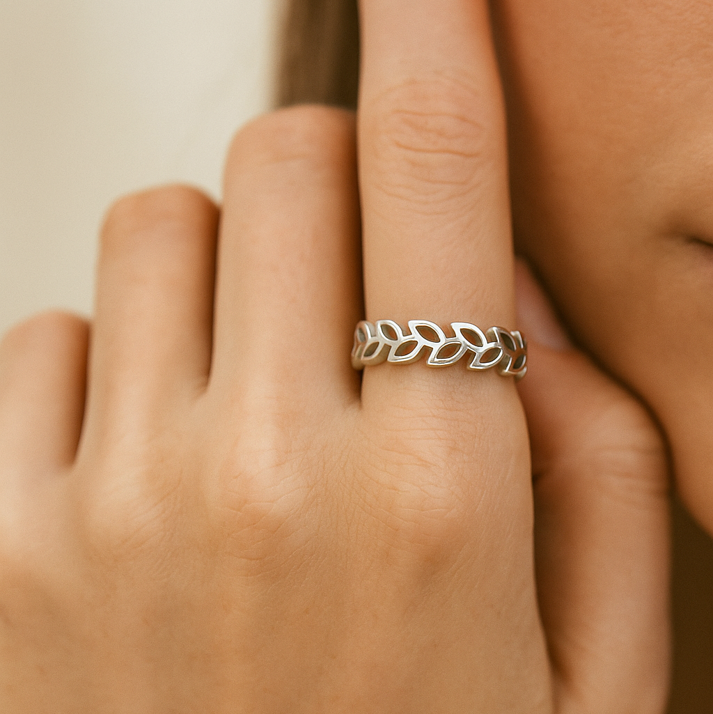 Anneau de feuille coupé