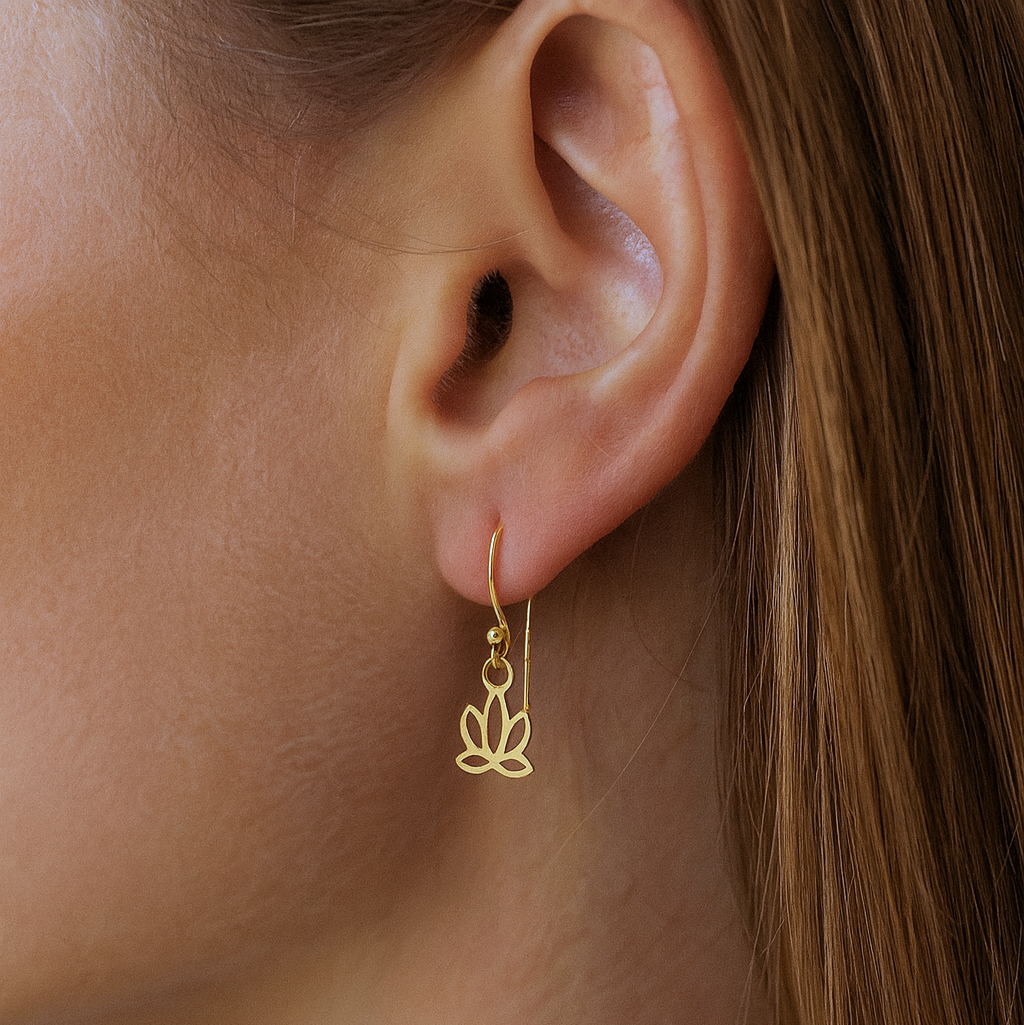 Anting Drop Lotus