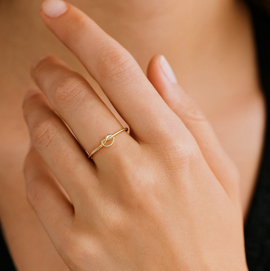 Love Knot Ring Gold