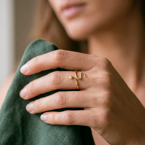 Cincin Ular Merayap Emas