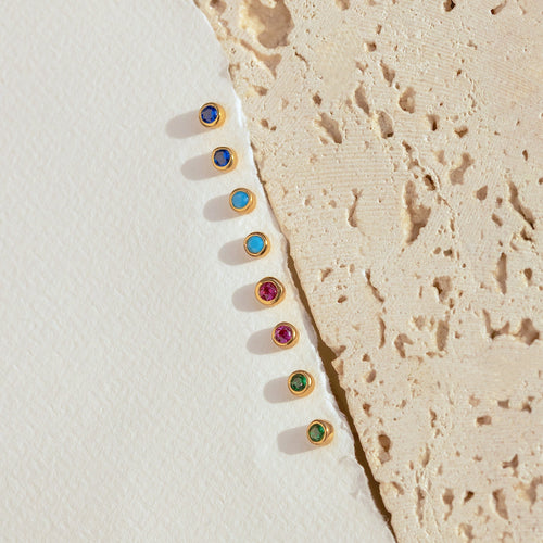 Mini Smaragd Oorringen met Rand