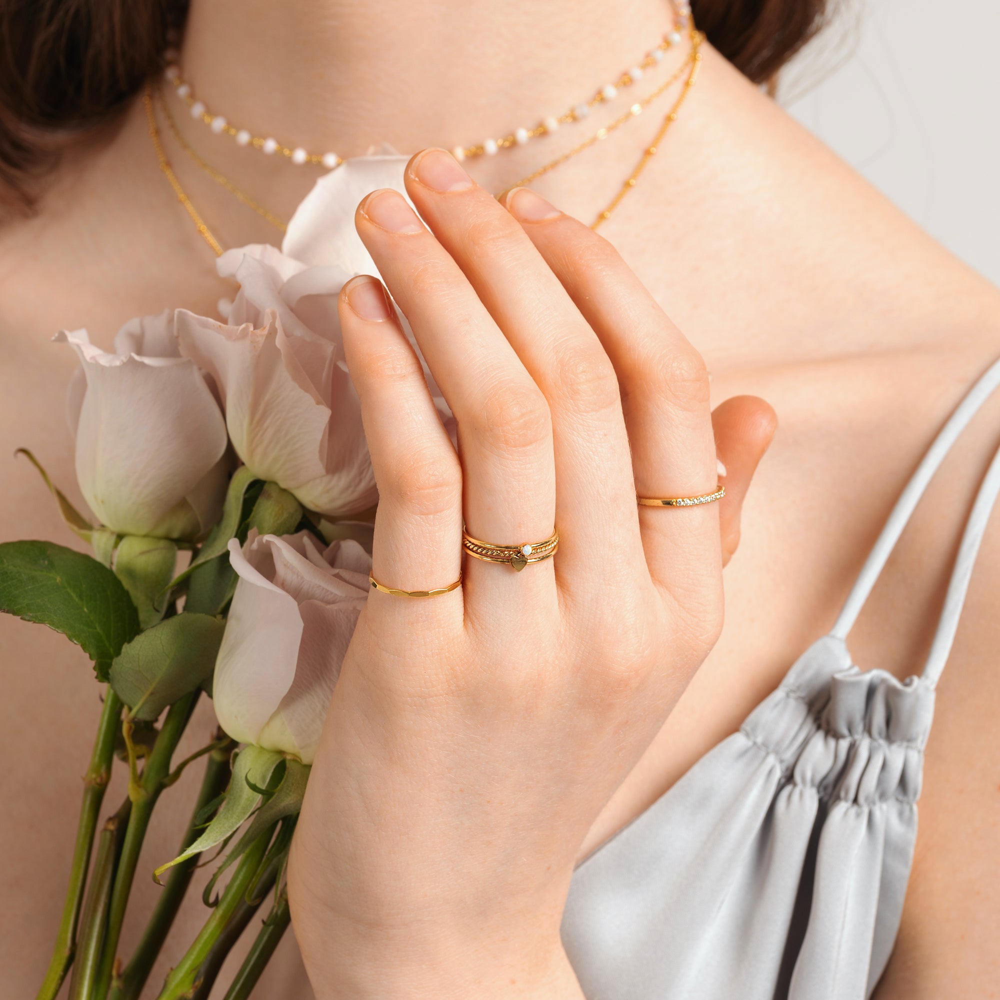 Skinny Twist Ring Guld