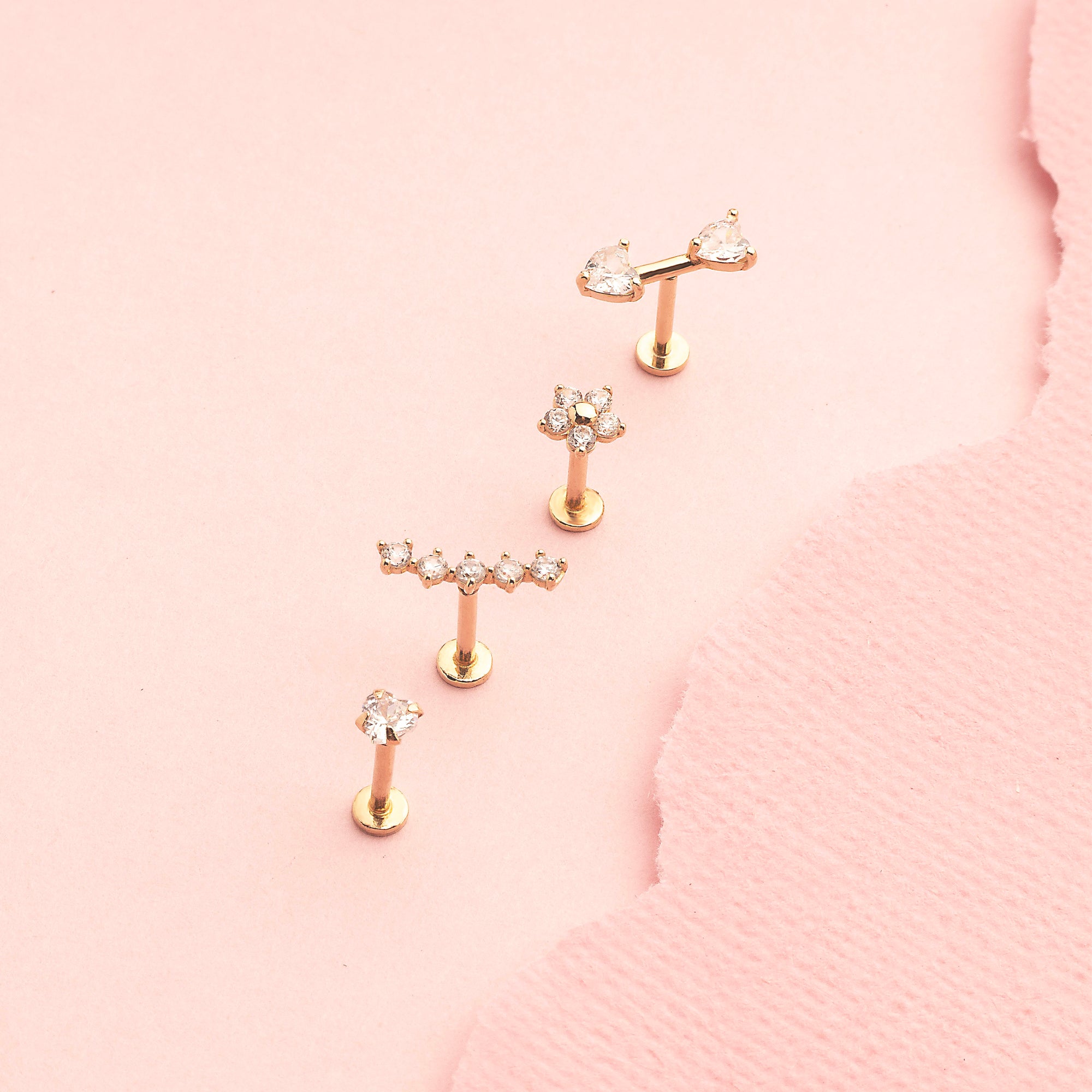 Color:Yellow Gold
Option:Single
Option:Pair