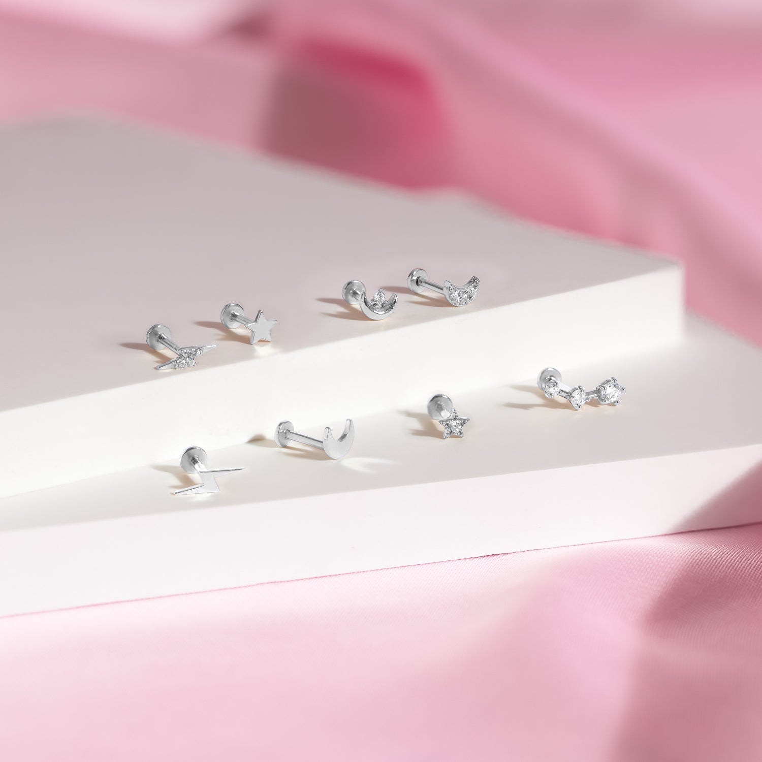 Color:White Gold
Option:Single
Option:Pair