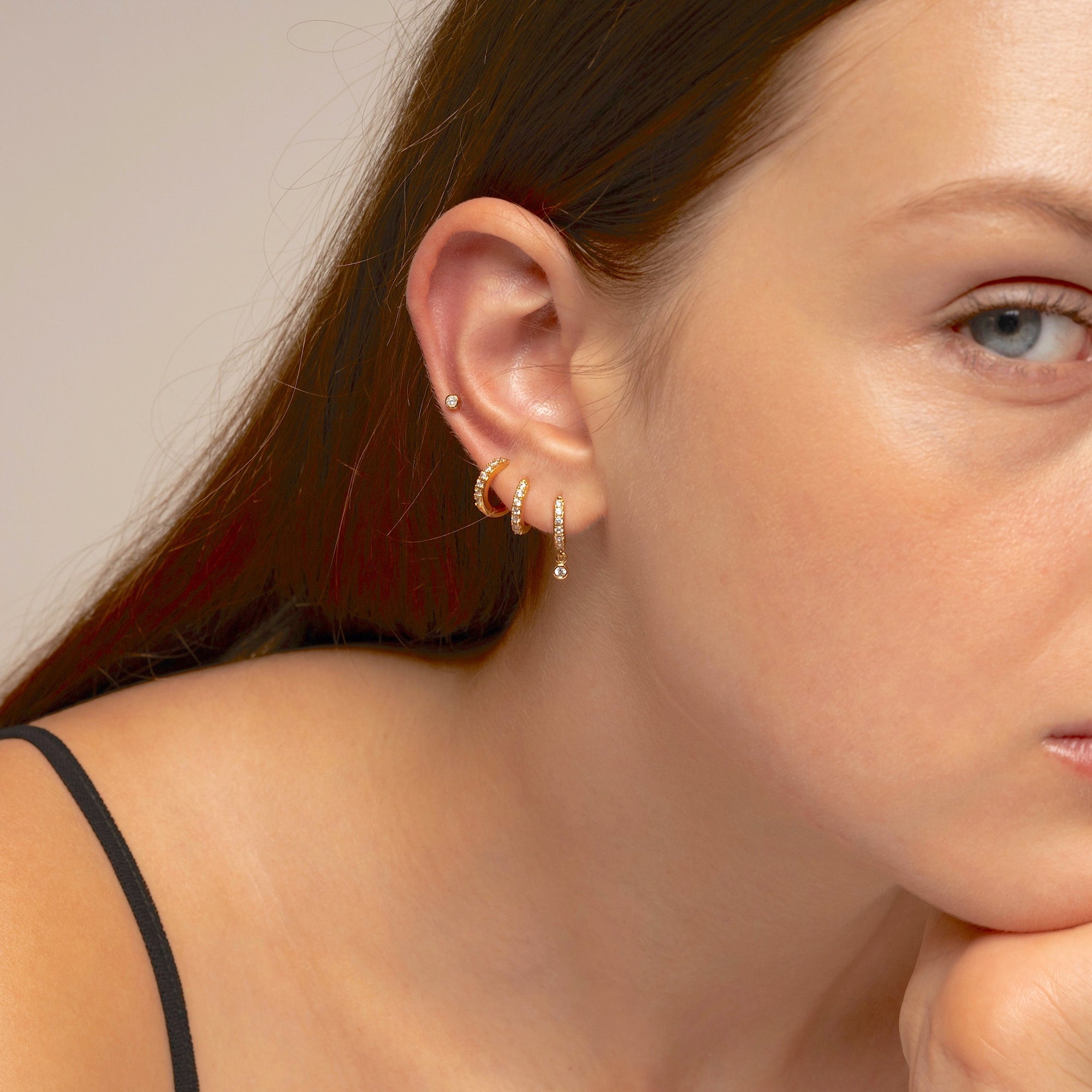 Orecchini a bottone Baby Bezel