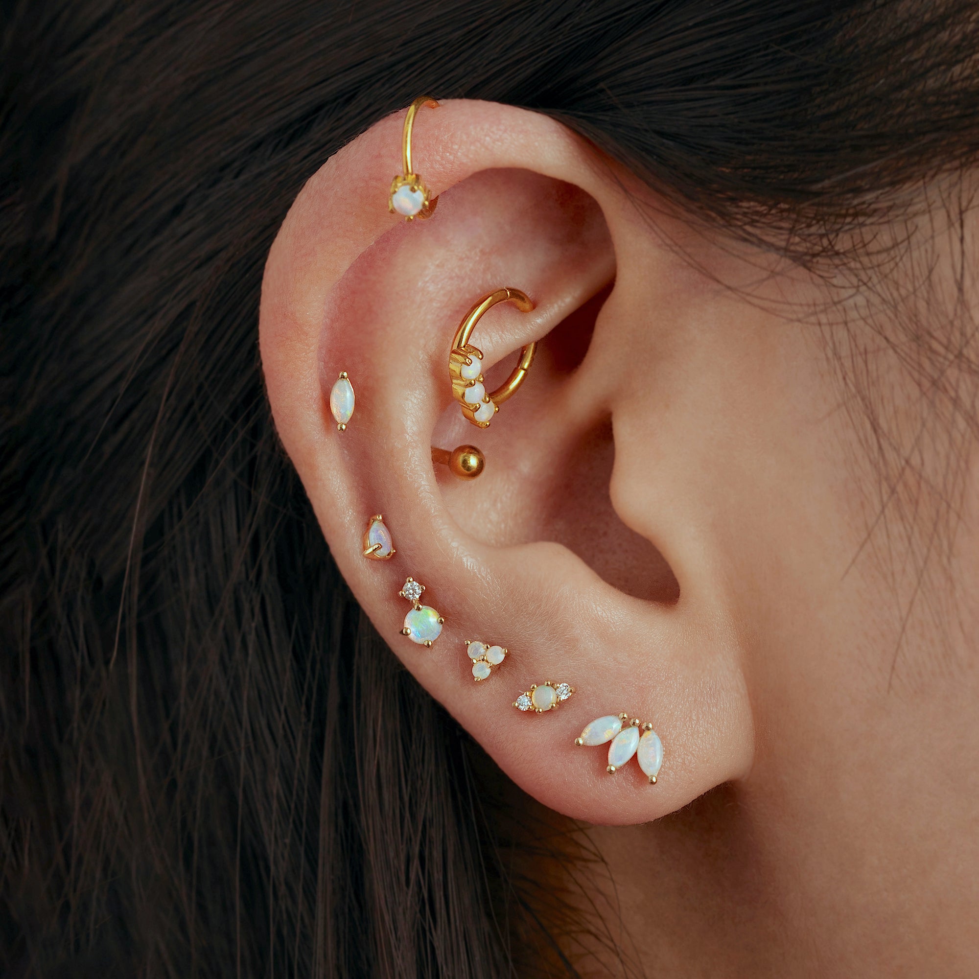 Color:Yellow Gold
Option:Single
Option:Pair