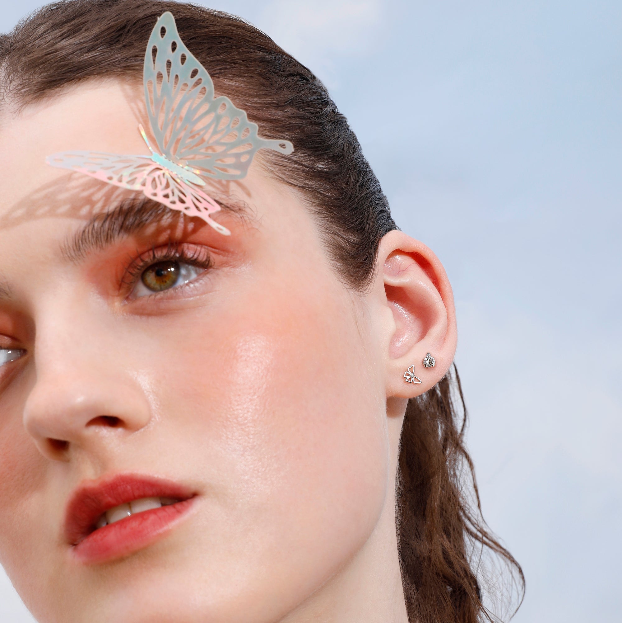 Color:White Gold
Post Length:6.5mm
Post Length:5mm
Post Length:8mm