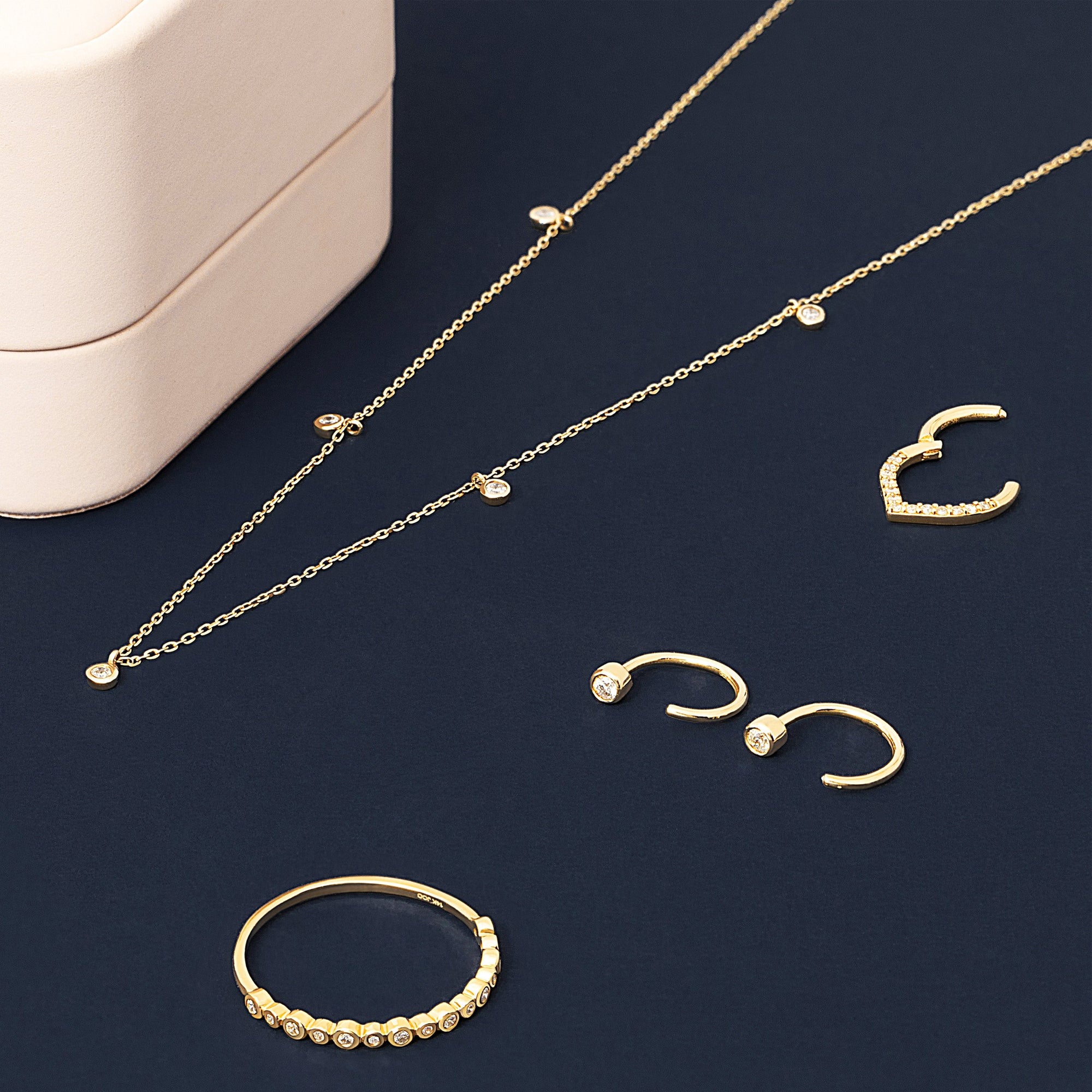 14K Massief Gouden Bezel Diamanten Ring