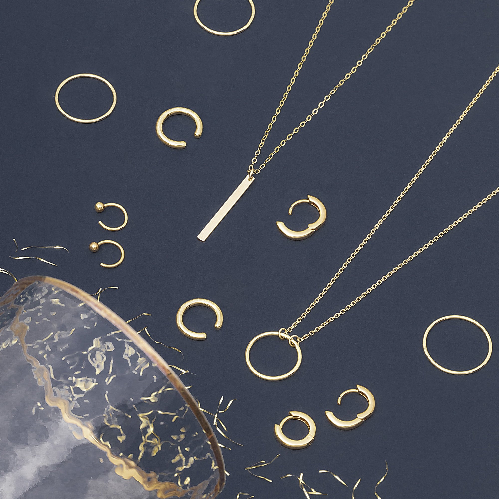 สร้อยคอวงกลมชิค