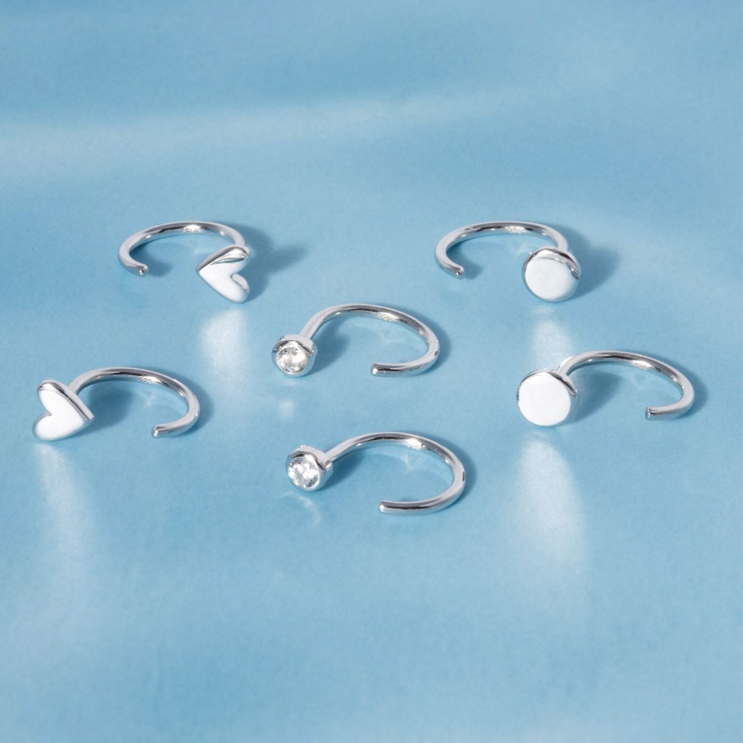 時代を超越した。最小限。 Dainty Everyday Jewelry -J＆Co Jewellery