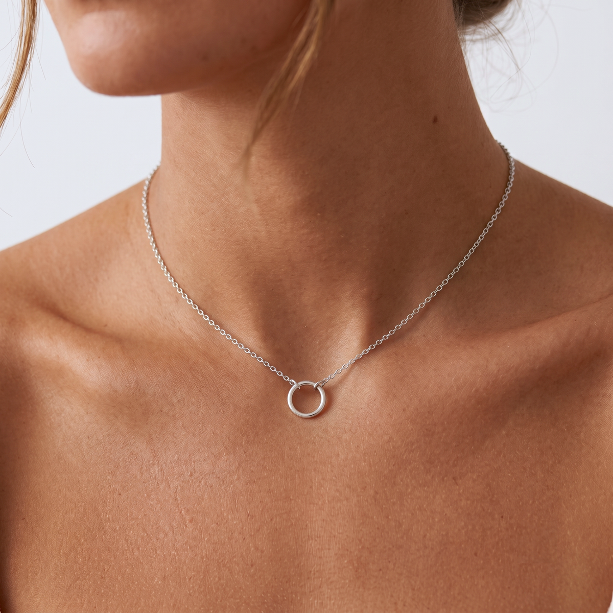 Minimal Circle Choker