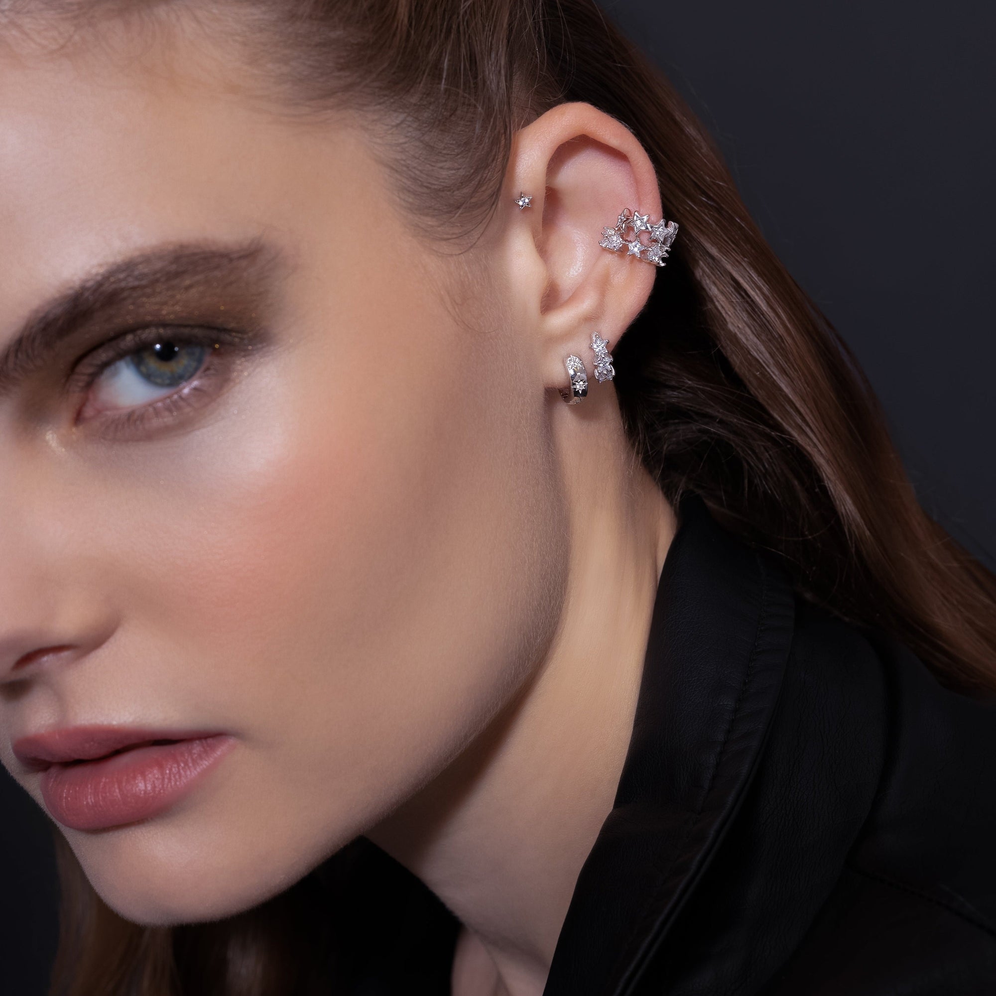 Color:White Gold
Option:Single
Option:Pair