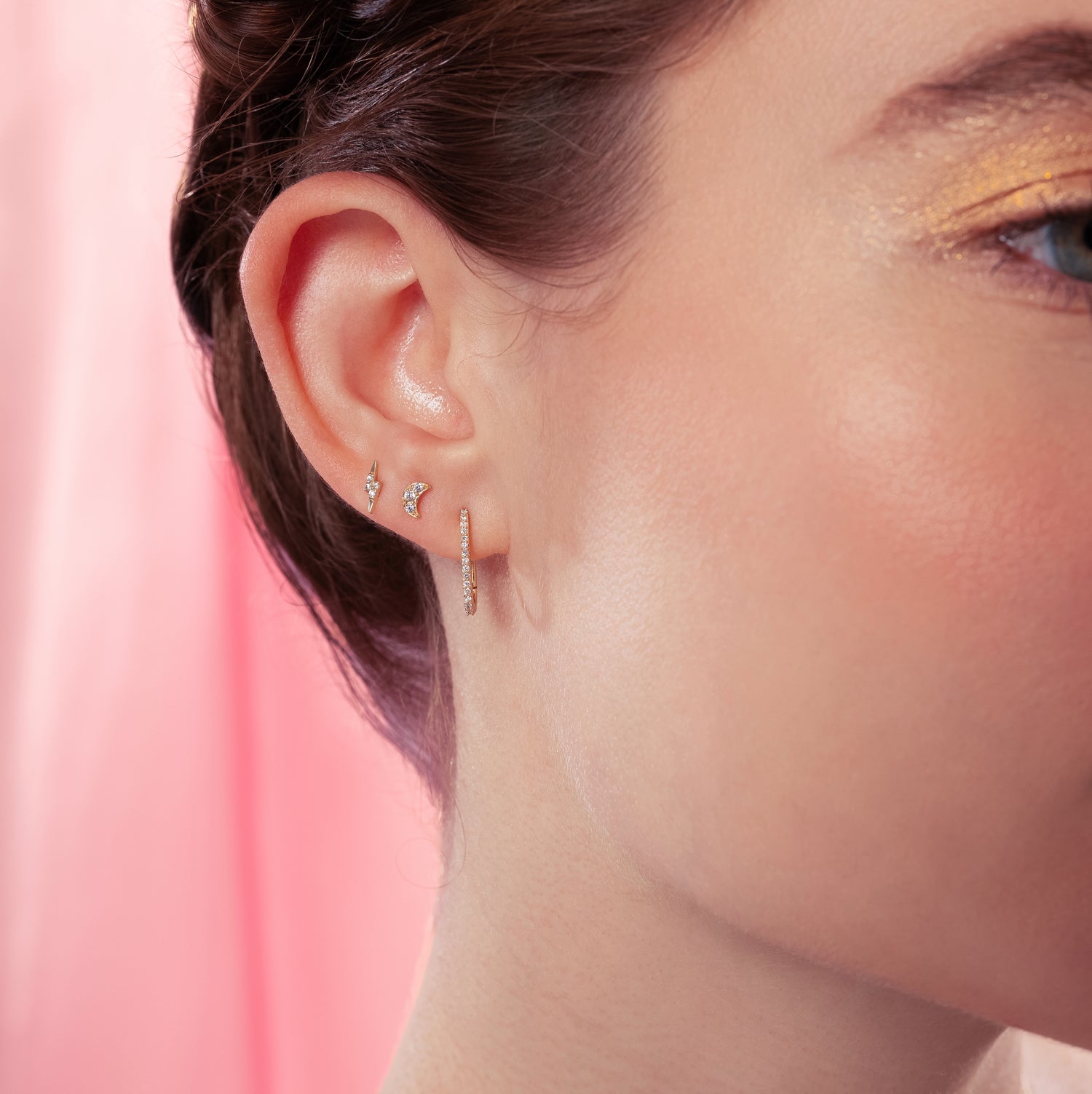 Color:Yellow Gold
Option:Single
Option:Pair