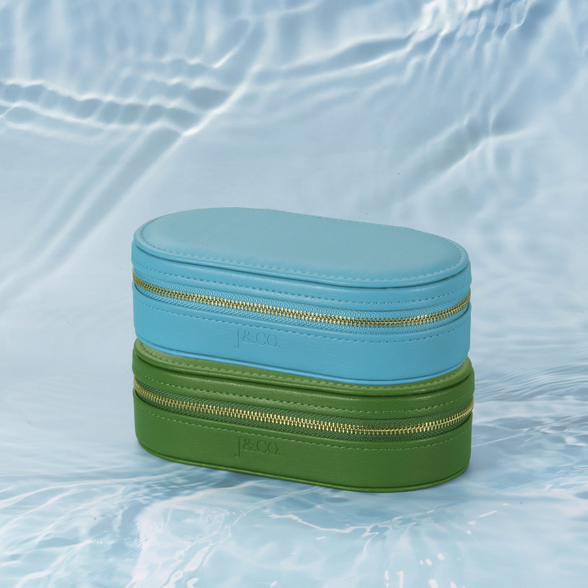 Océan Leather Mini Oval Jewelry Box