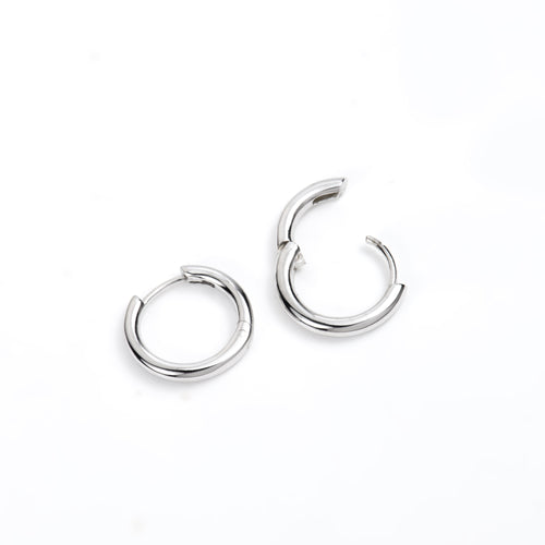 Minimal Clicker Hoop Earrings