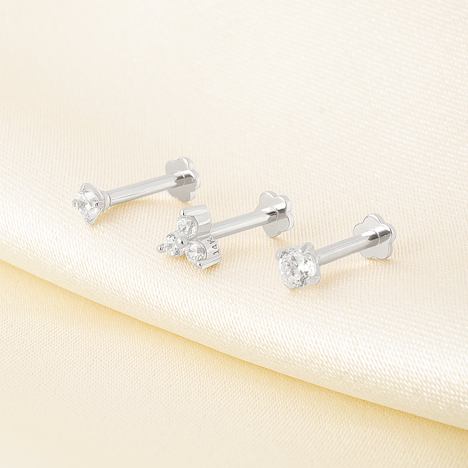 Color:White Gold
Option:Single
Option:Pair