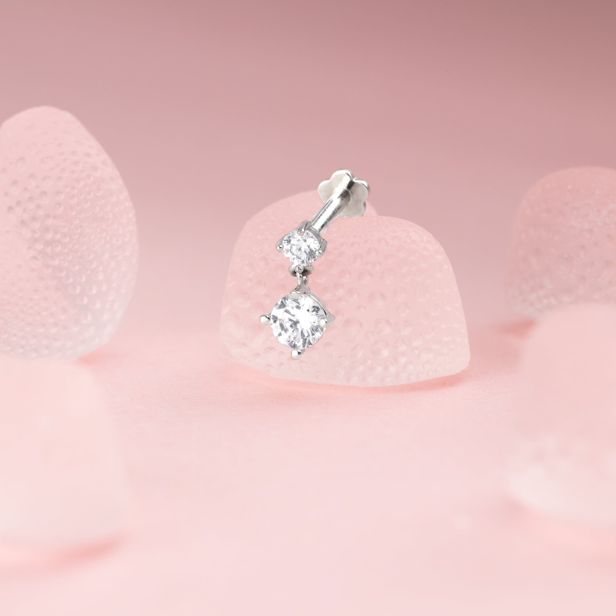 Color:White Gold
Option:Single
Option:Pair