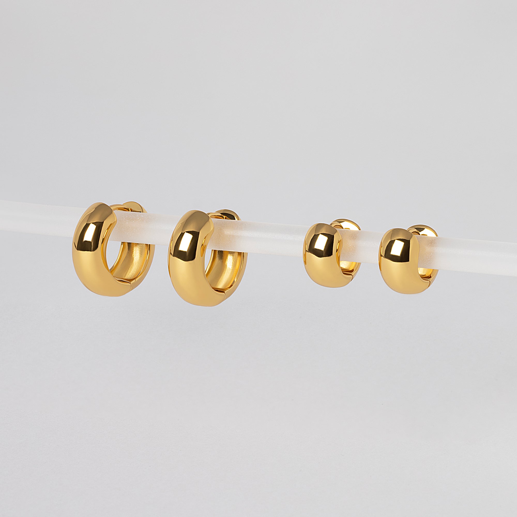 Chunky Medium Huggie Hoop Earrings