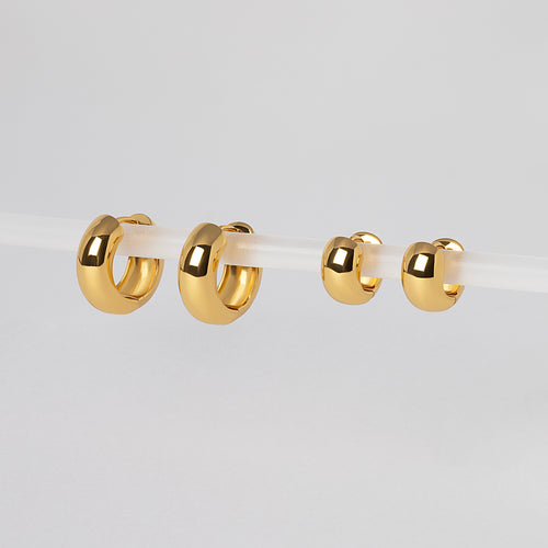 Chunky Medium Huggie Hoop Earrings