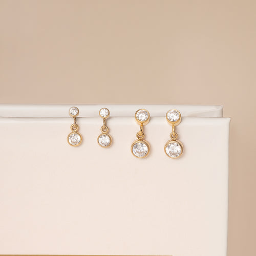 Glowy Double Bezel Stud Earrings