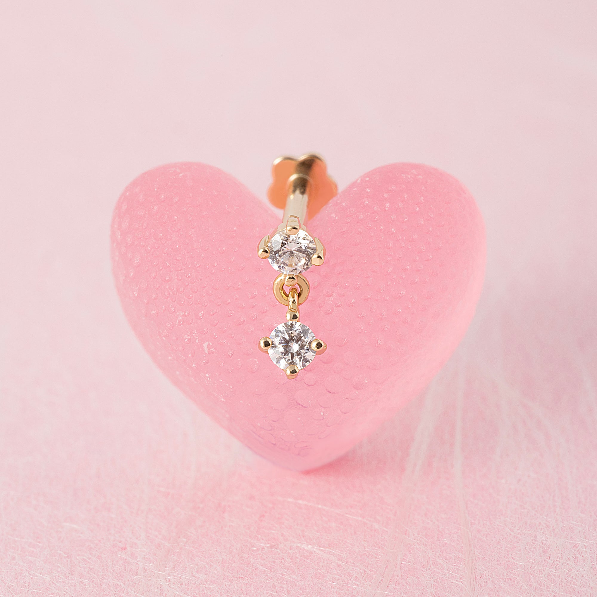 Color:Yellow Gold
Option:Single
Option:Pair