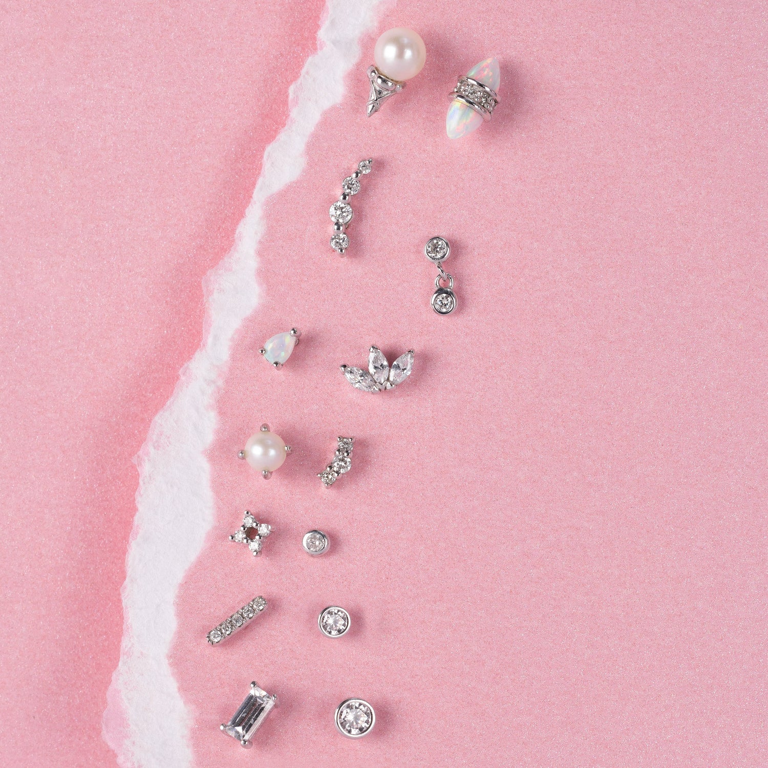 Color:White Gold
Option:Single
Option:Pair