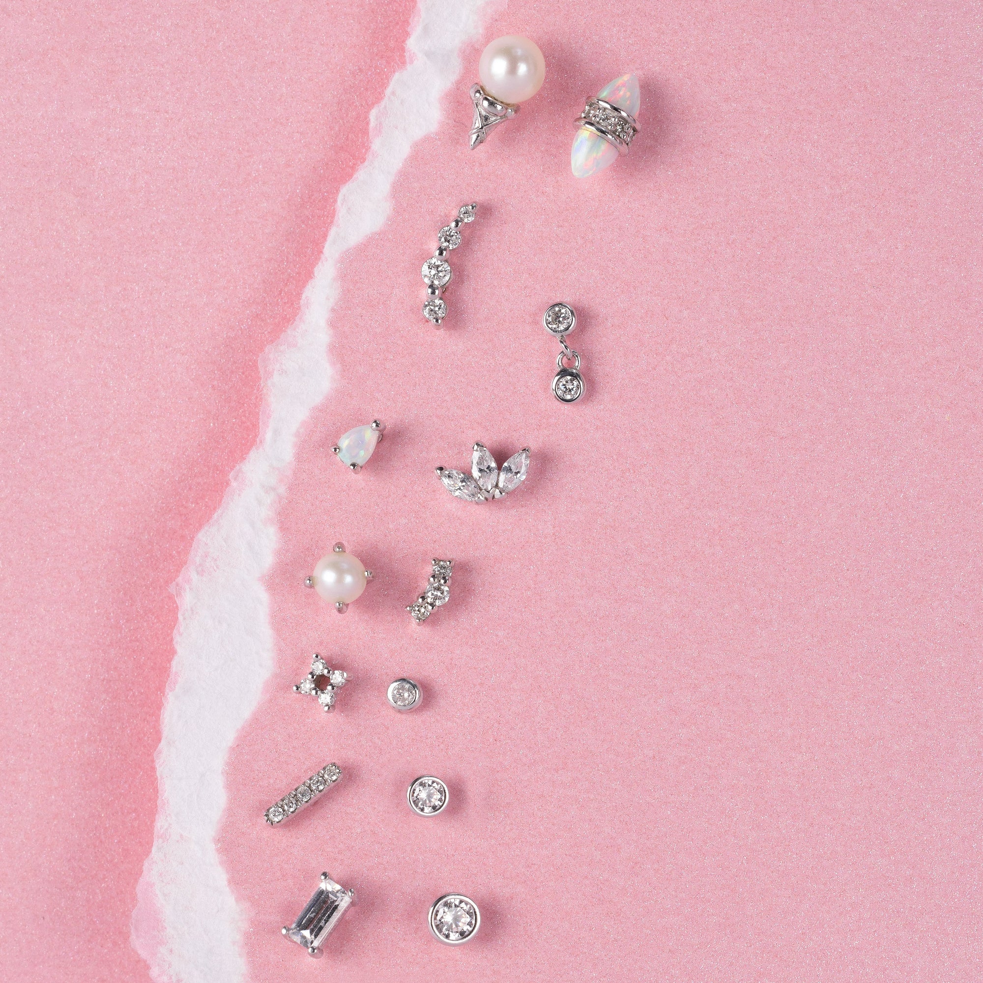 Color:White Gold
Option:Single
Option:Pair