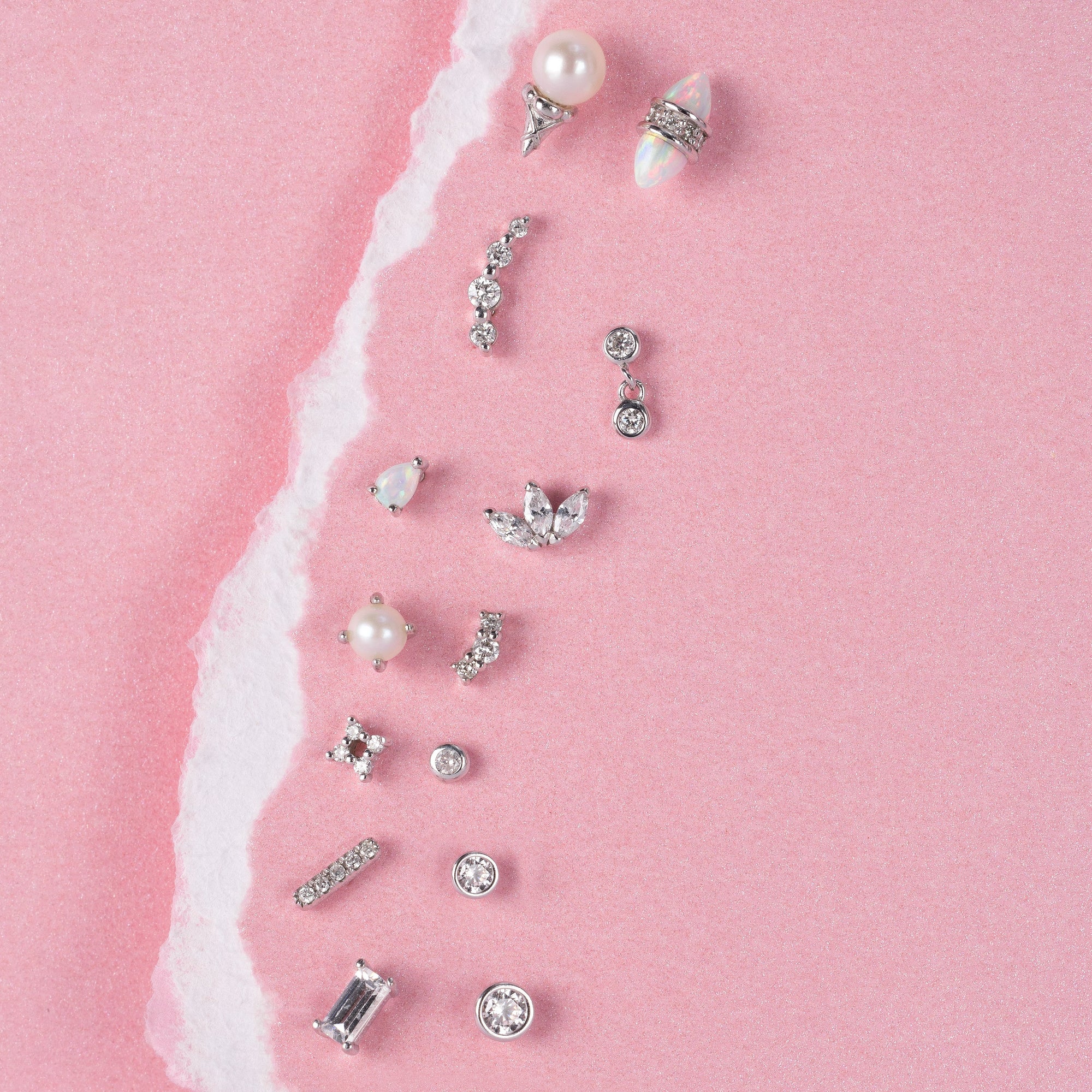 Color:White Gold
Option:Single
Option:Pair