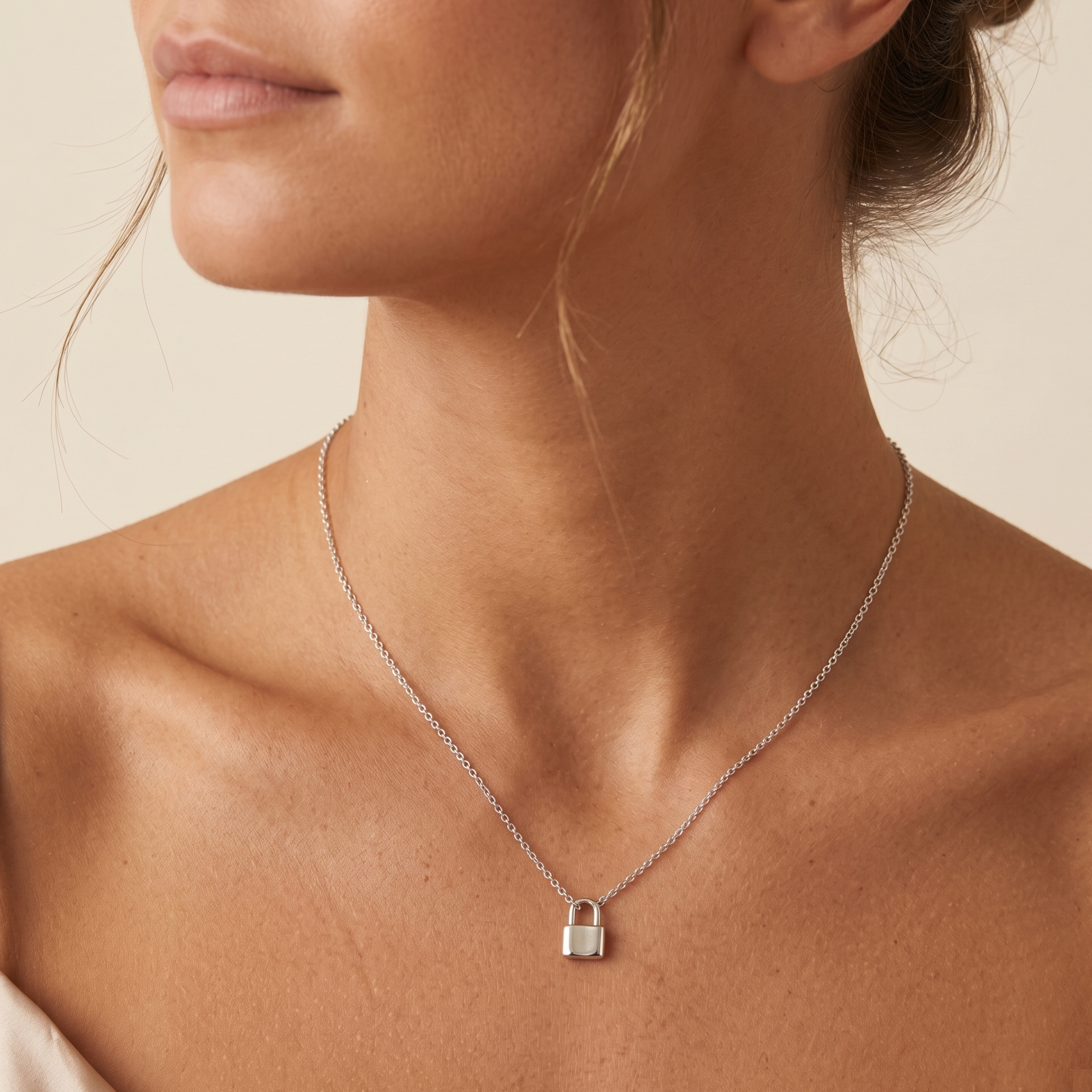 愛のロックチャームネックレス – J&CO Jewellery