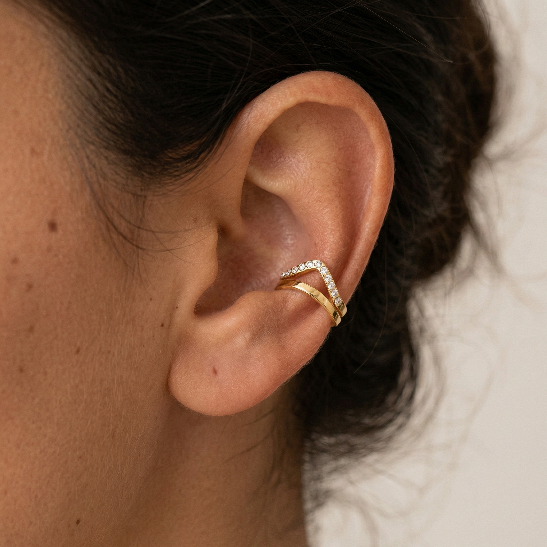 Color:Gold