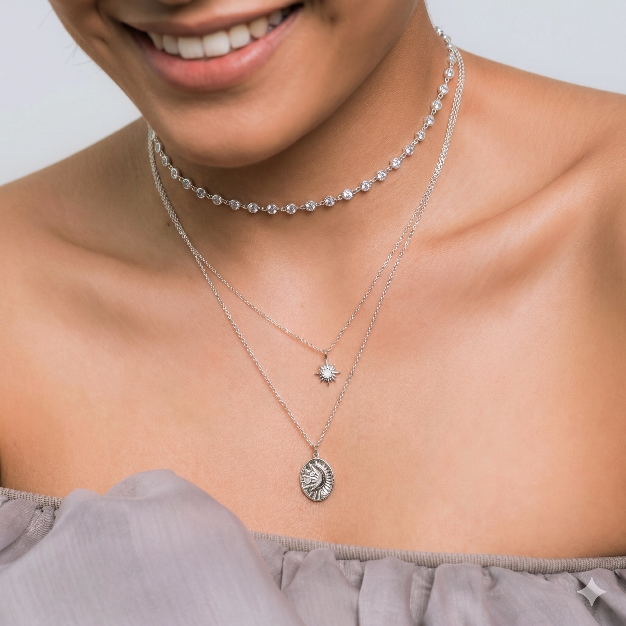 スターバーストムーンストーンネックレス – J&CO Jewellery スターバーストムーンストーンネックレス – J&CO Jewellery