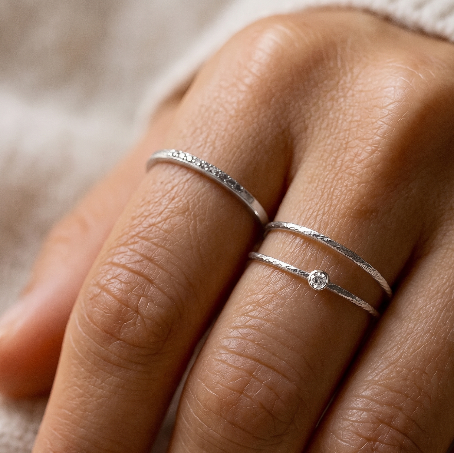 Mini Sparkle Bezel Ring Zilver