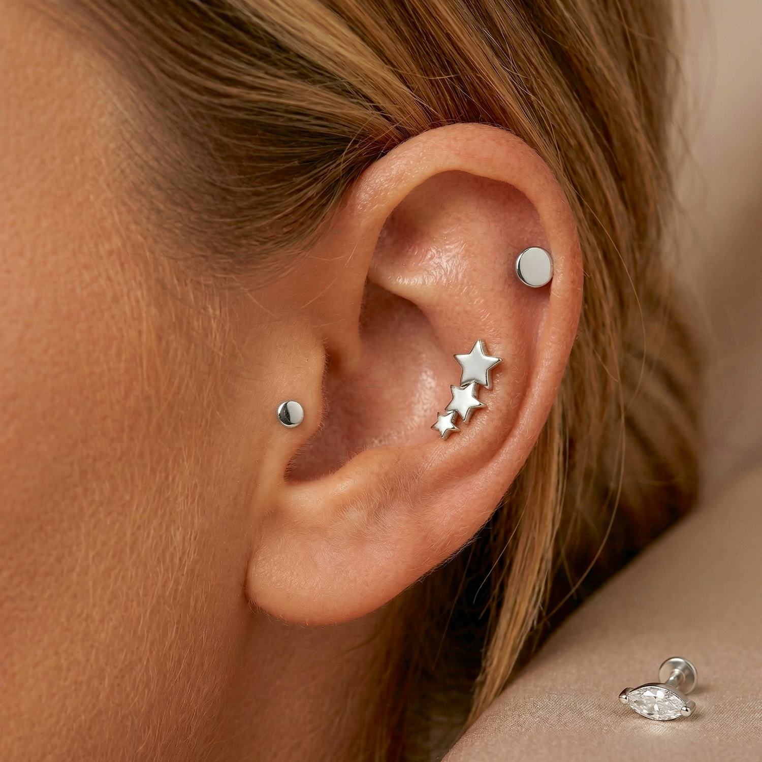 Color:White Gold