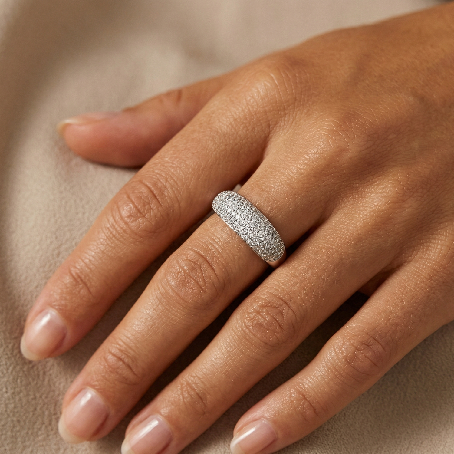 Indlagt Pave Dome Ring Sølv