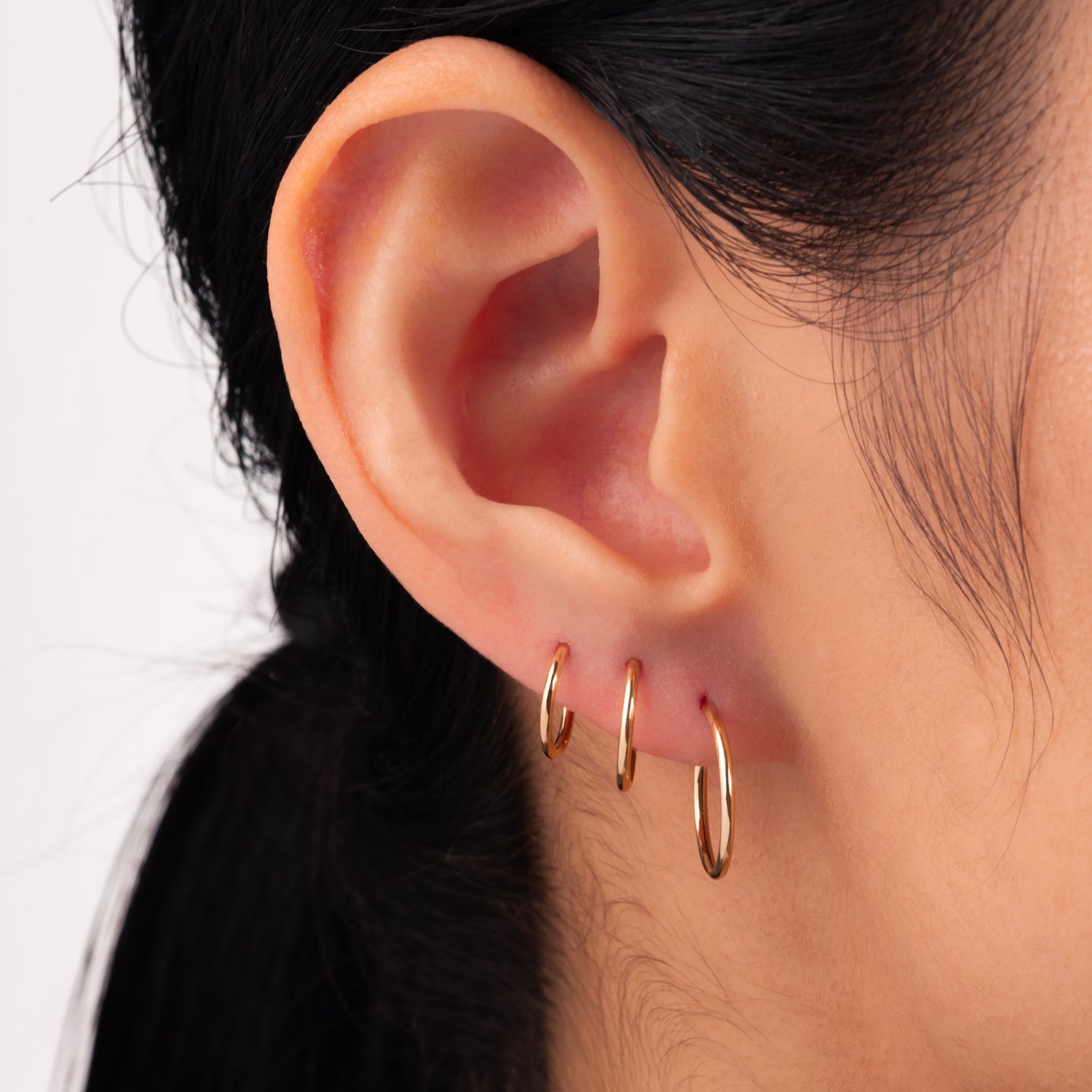 J&CO Jewellery 14K Solid Gold Endless Little Hoop Earrings