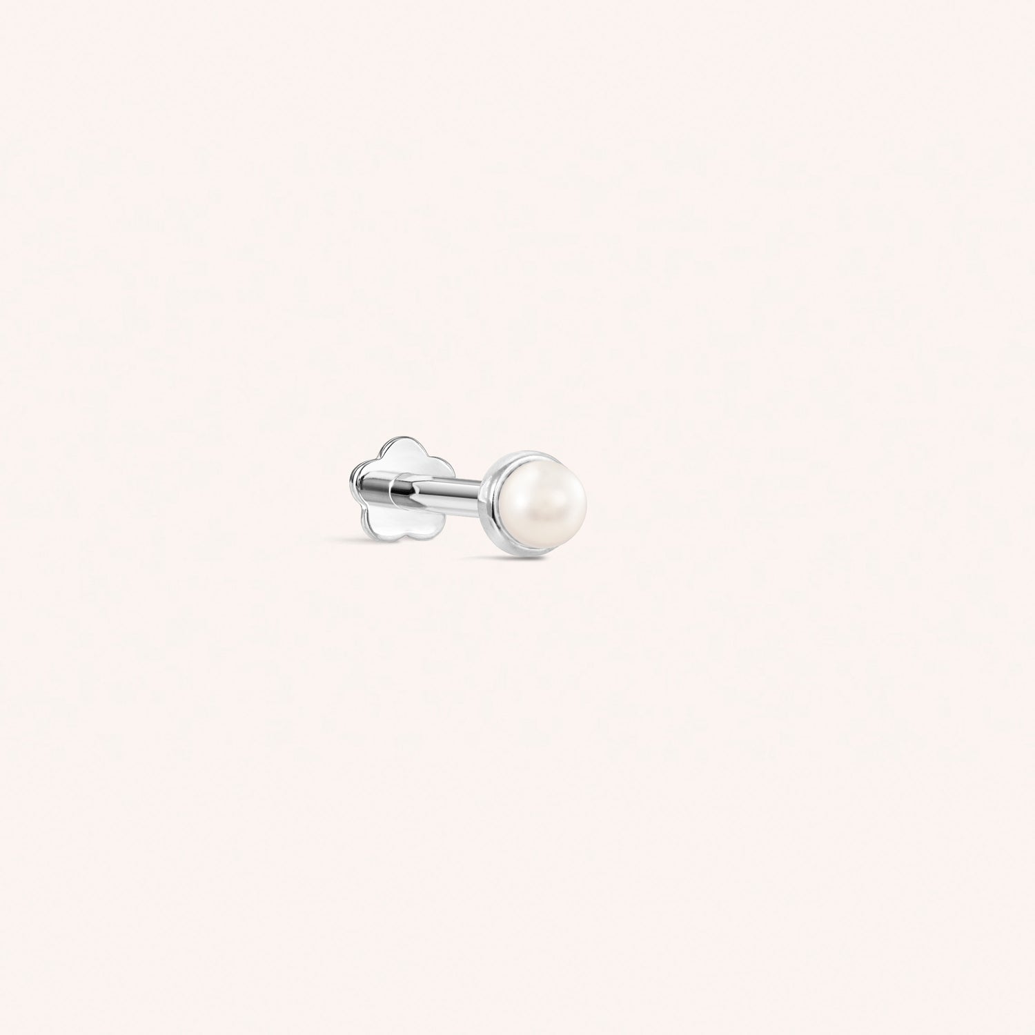 Color:White Gold
Post Length:6.5mm
Post Length:5mm
Post Length:8mm