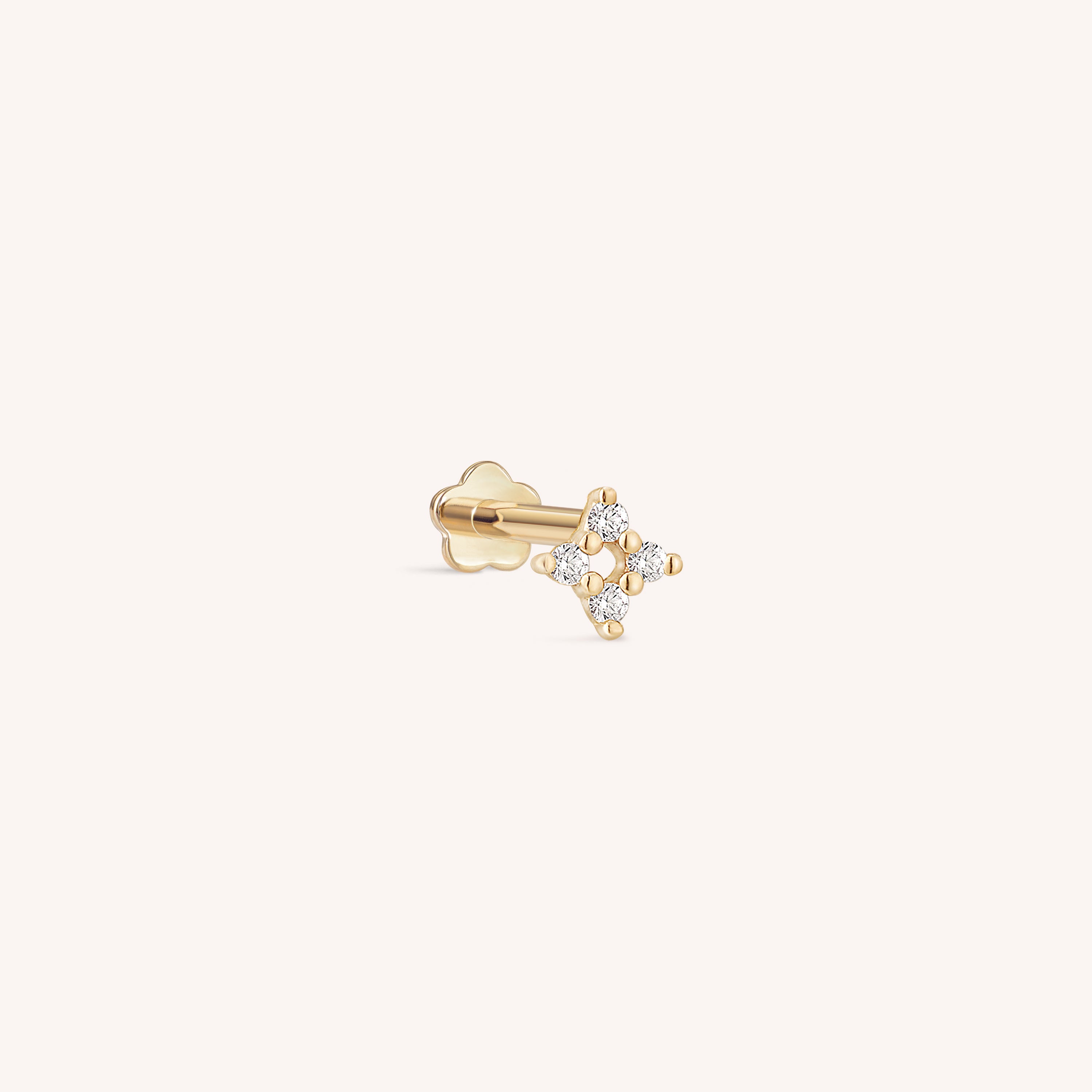 JJJ〜★ 14K Solid Gold Diamond Starlight Threaded Labret Earring