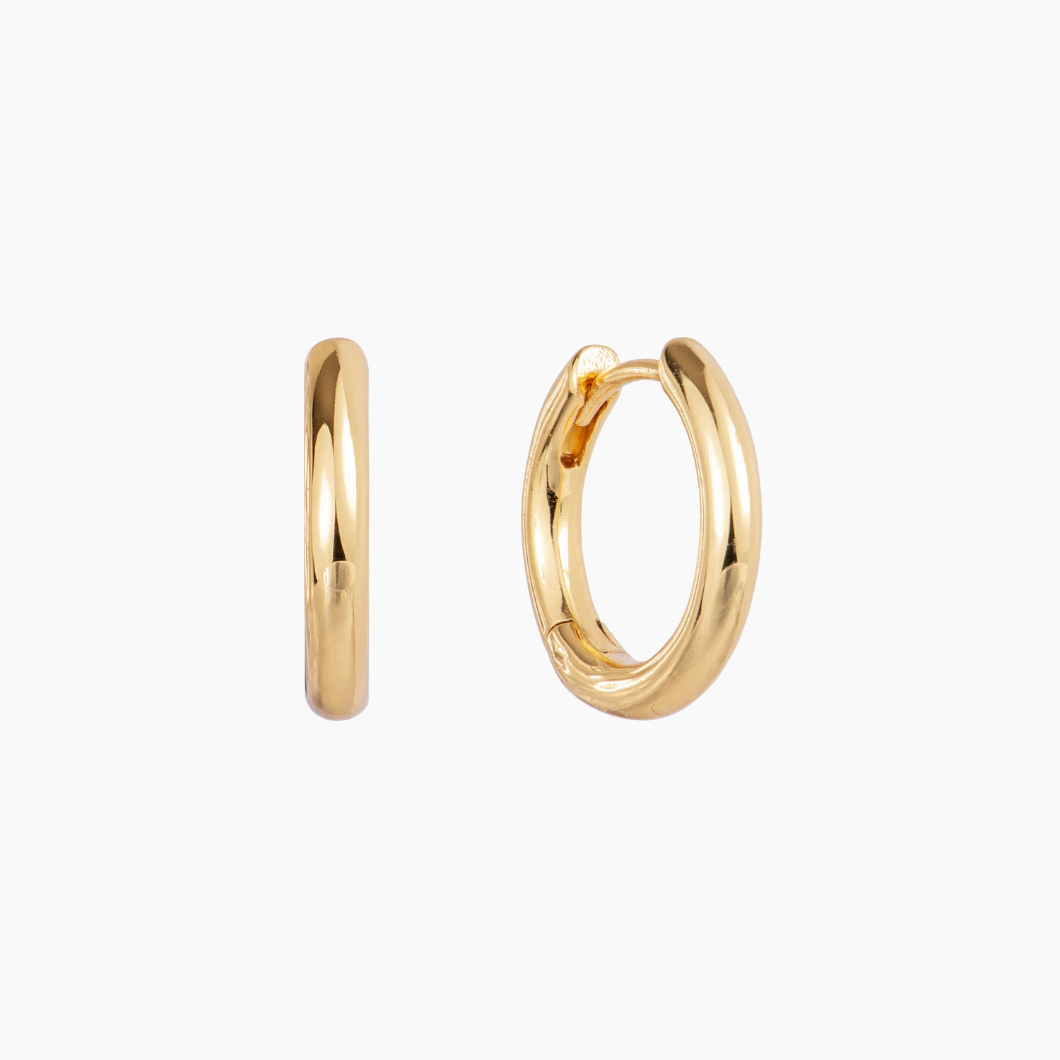 Minimal Clicker Hoop Earrings